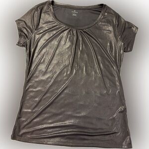 Worthington metallic gray cap sleeve top